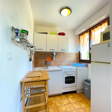 Apartmán With Balcony Near The