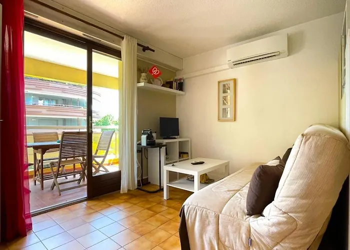 With Balcony Near The Fréjus
